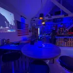 Mobil Au Bord De La Mer, Vue Sur La De La Falaise A Équihen-Plage